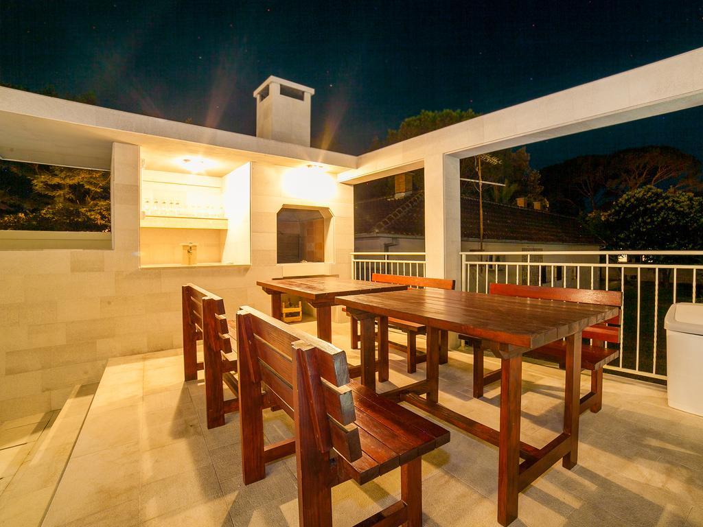 Sea Point Apart Hotel Τίβατ Εξωτερικό φωτογραφία