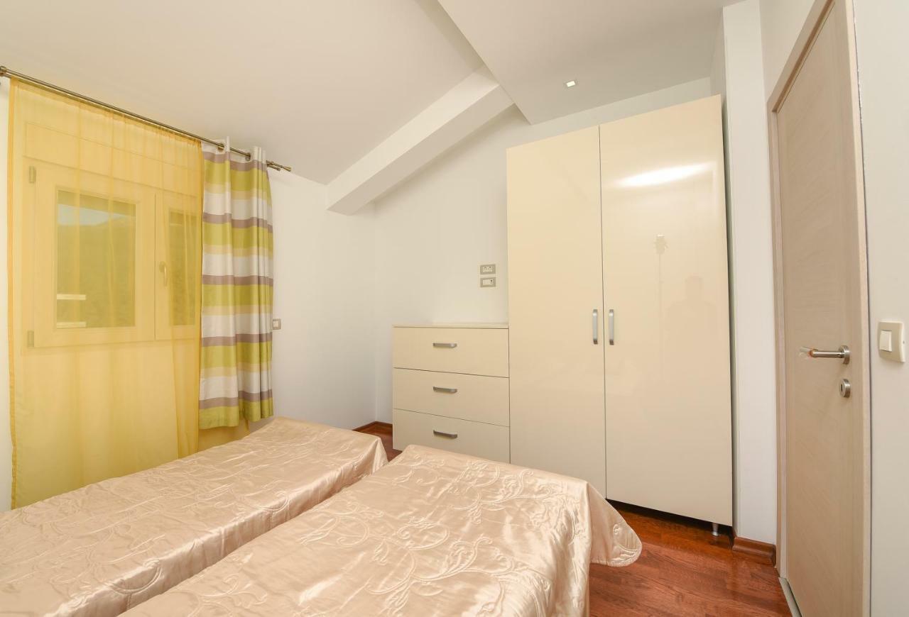 Sea Point Apart Hotel Τίβατ Εξωτερικό φωτογραφία
